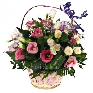Cos din eustoma si minirose