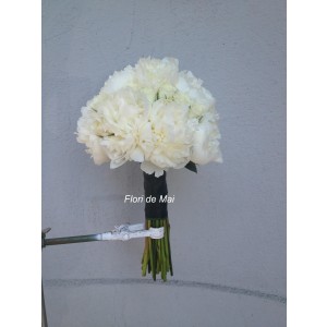 Buchet Cu Bujor Alb