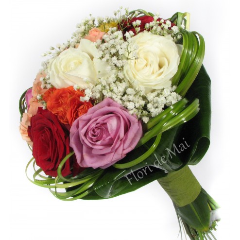 buchet trandafiri multicolori