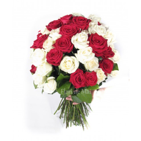 Buchet 69 trandafiri albi si rosii