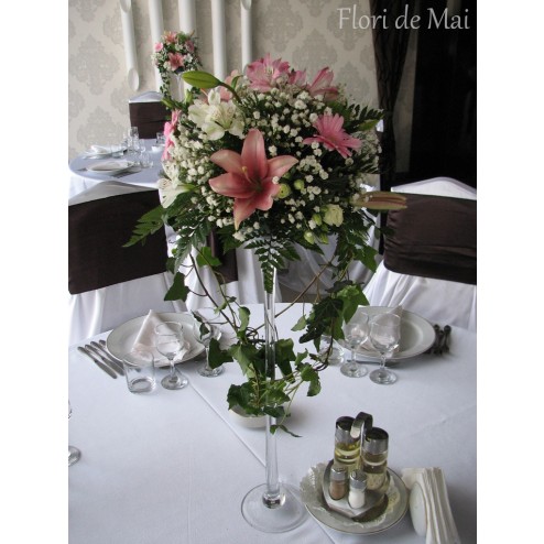 Aranjament sala cu crin, gerbera, eustoma
