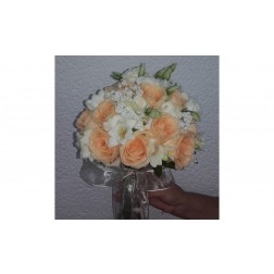 Buchet cu trandafir, frazie,gypsophila si eustoma