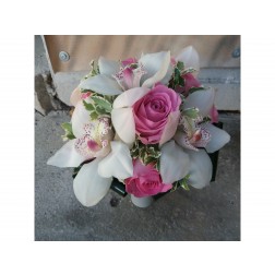 Buchet cu cymbidium si trandafir