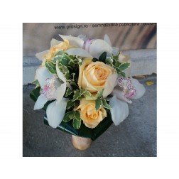 Buchet cu cymbidium si trandafir