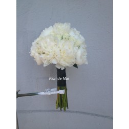 Buchet Cu Bujor Alb