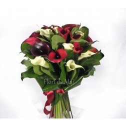 Buchet din 19 cale multicolore