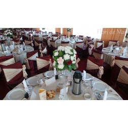 Aranjament sala din crizanteme si garoafe